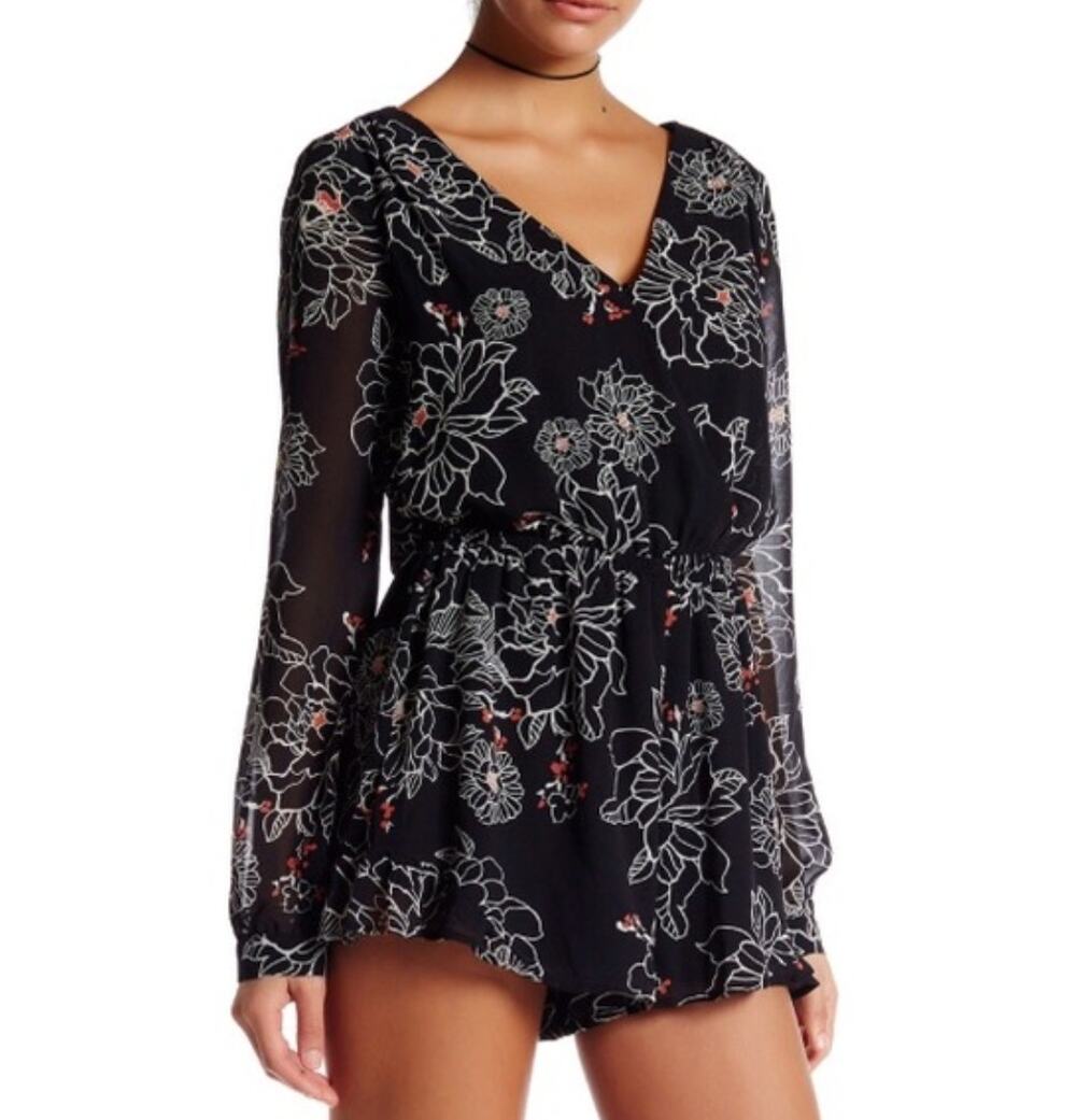 ASTR Black Gray Floral Sheer Romper Womens S Summer Chic Boho Flowy